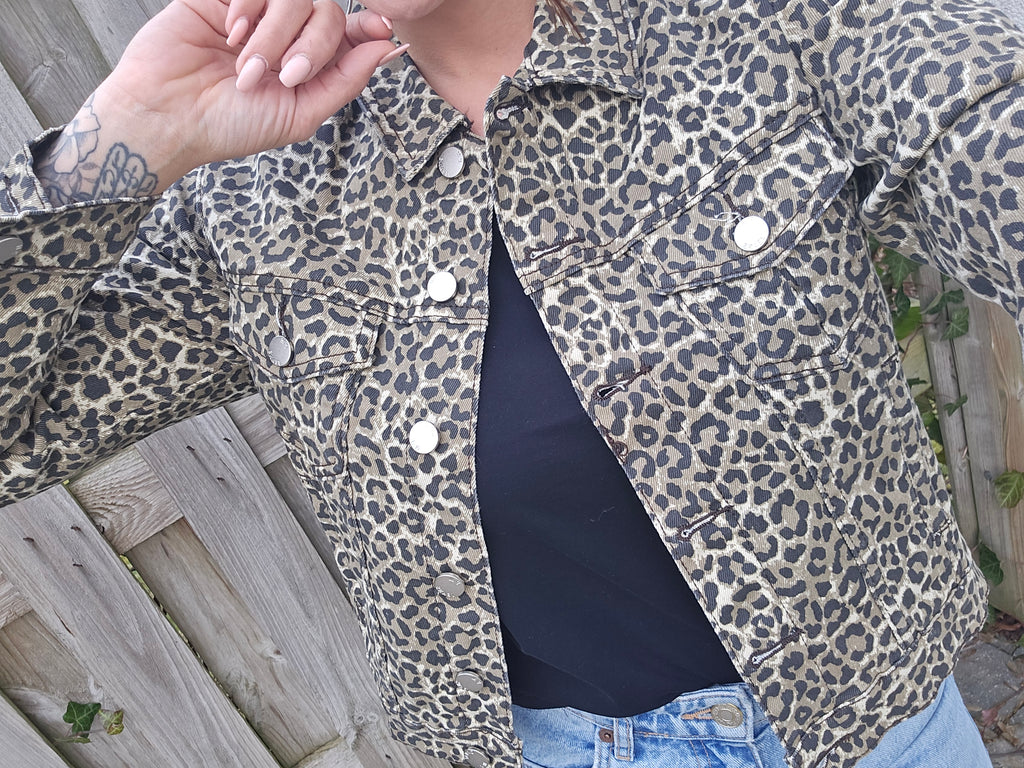 Veste en jeans leopard femme