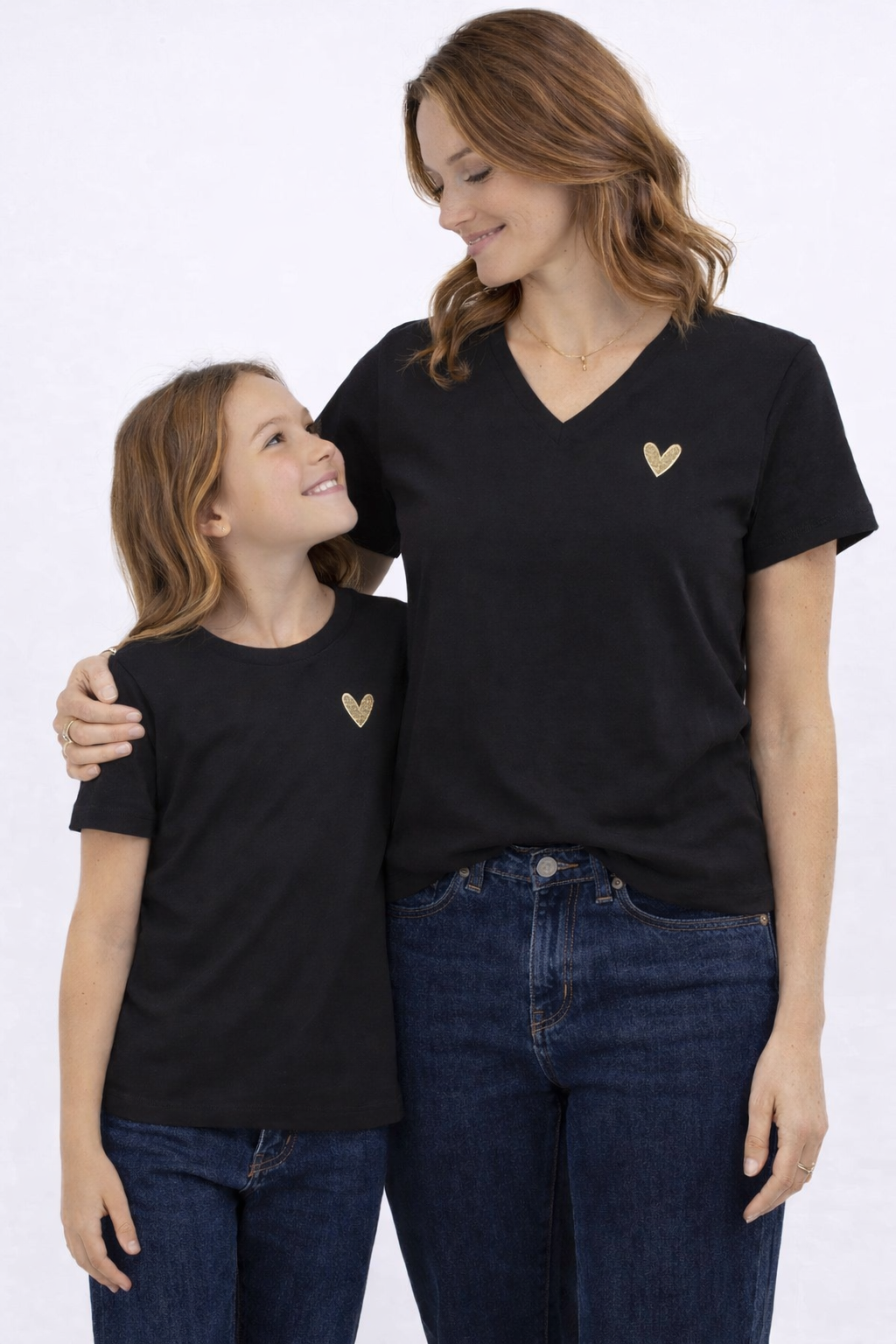 T-shirt manches courtes broderie coeur doré fille